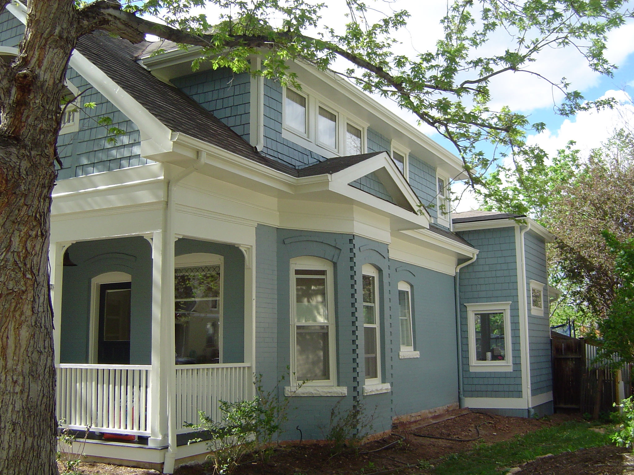 Great Exterior re-paint on newly updated historic home in Downtown